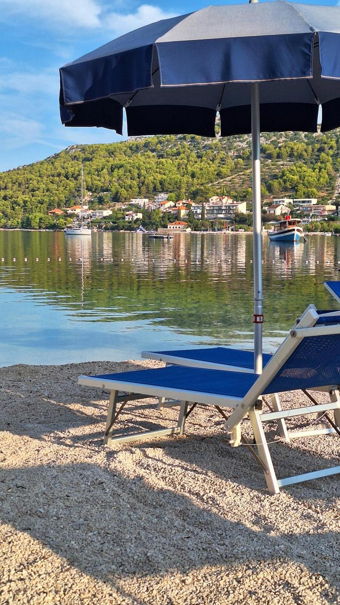 Apartmani I & J Seric Сегет-Враница Экстерьер фото